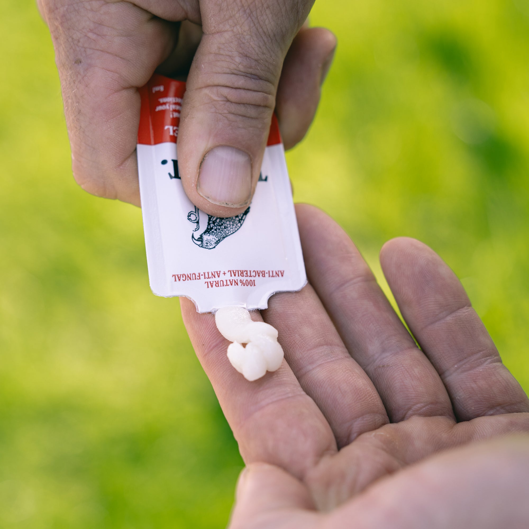 First Aid Gel - 8ml Sachet
